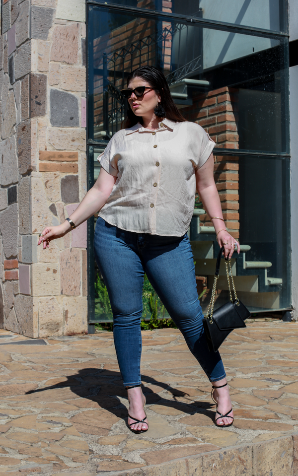 MARGARET  BLUSA